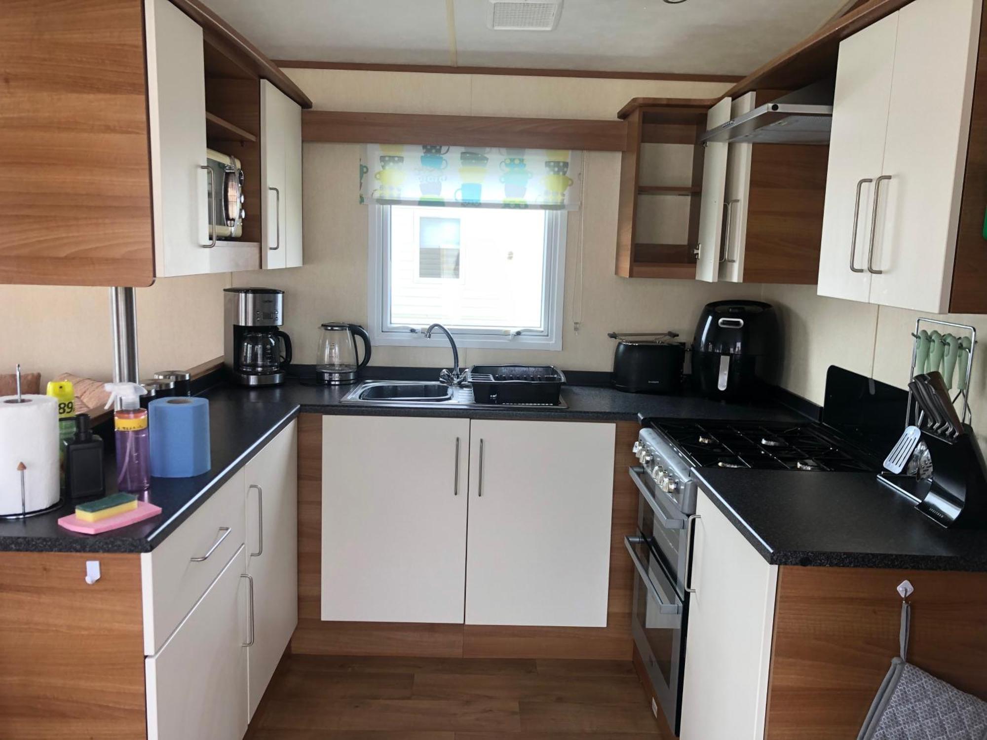 Two X 8 Berth Static Caravan On Lyons Robin Hood Rhyl North Wales Meliden Eksteriør bilde