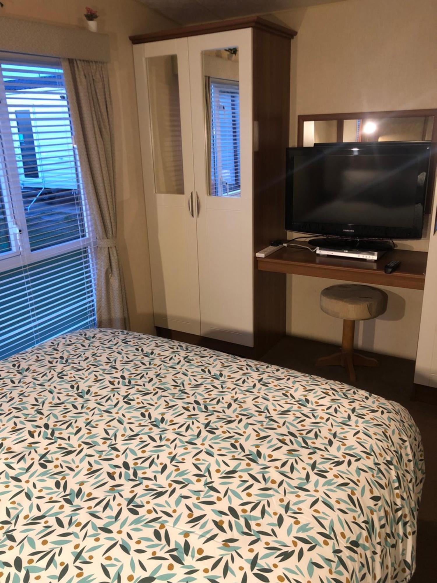 Two X 8 Berth Static Caravan On Lyons Robin Hood Rhyl North Wales Meliden Eksteriør bilde