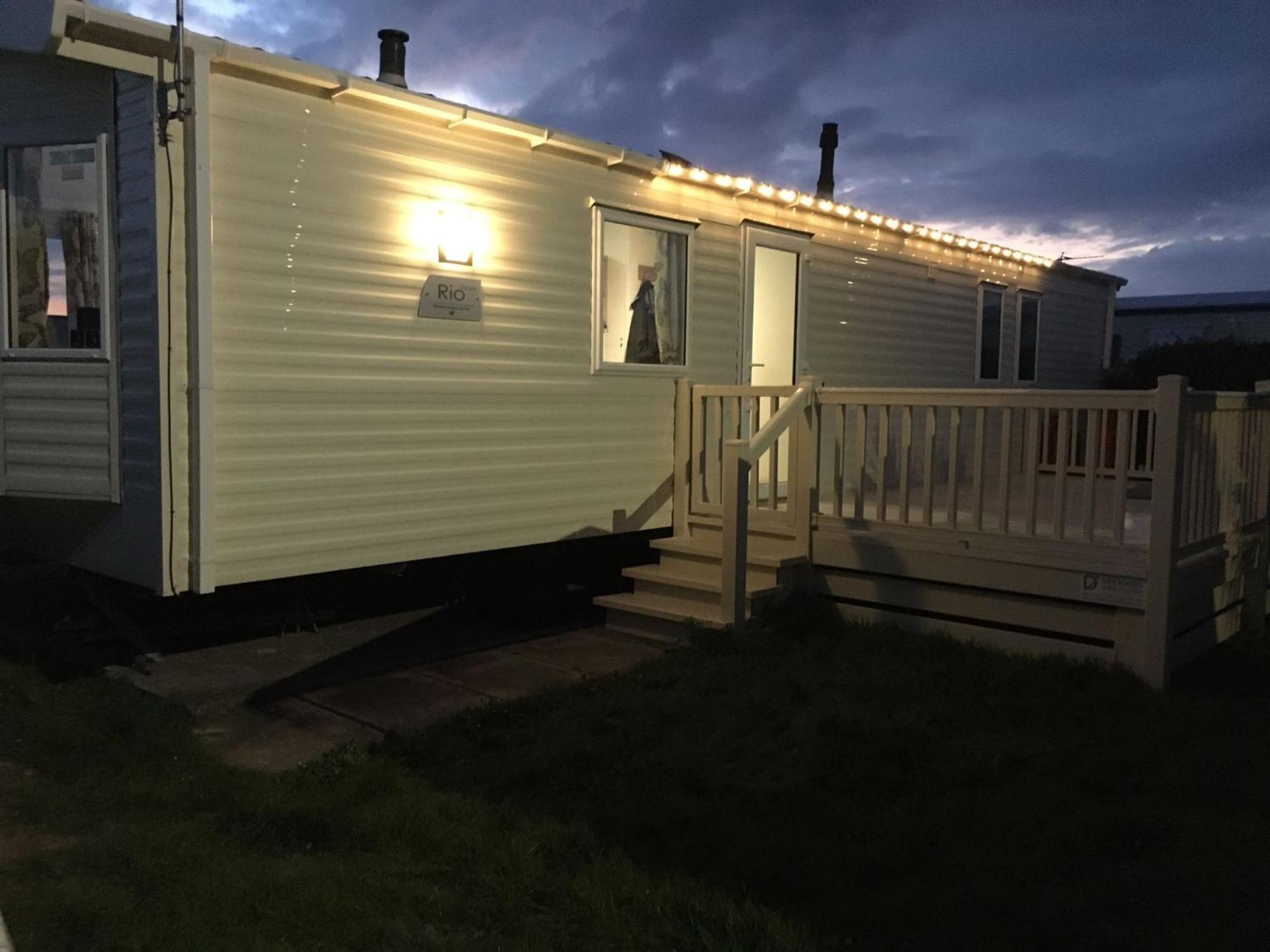 Two X 8 Berth Static Caravan On Lyons Robin Hood Rhyl North Wales Meliden Eksteriør bilde